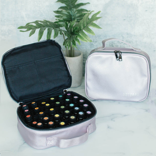 Chic Vegan Leather Medium Essential Oil Carrying Case