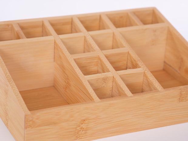 Essential Oil Table Top Organizer